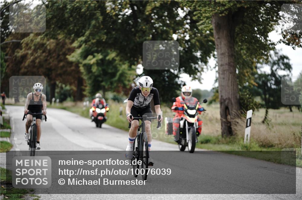30.08.2026 - Elbe Triathlon Hamburg Michael Burmester http://msf.ph/oto/10076039 30.08.2026 11:13:31 Radfahren 1248, 1513, 1529, 1572, 1575 meine-sportfotos.de