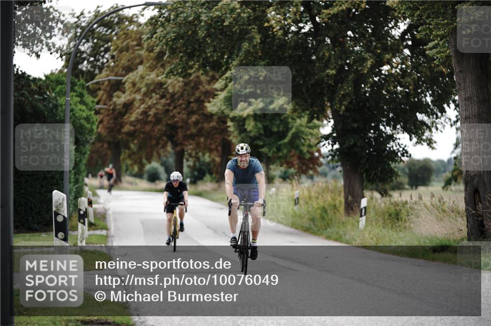 30.08.2026 - Elbe Triathlon Hamburg Michael Burmester http://msf.ph/oto/10076049 30.08.2026 11:13:35 Radfahren 1248, 1529, 1572 meine-sportfotos.de