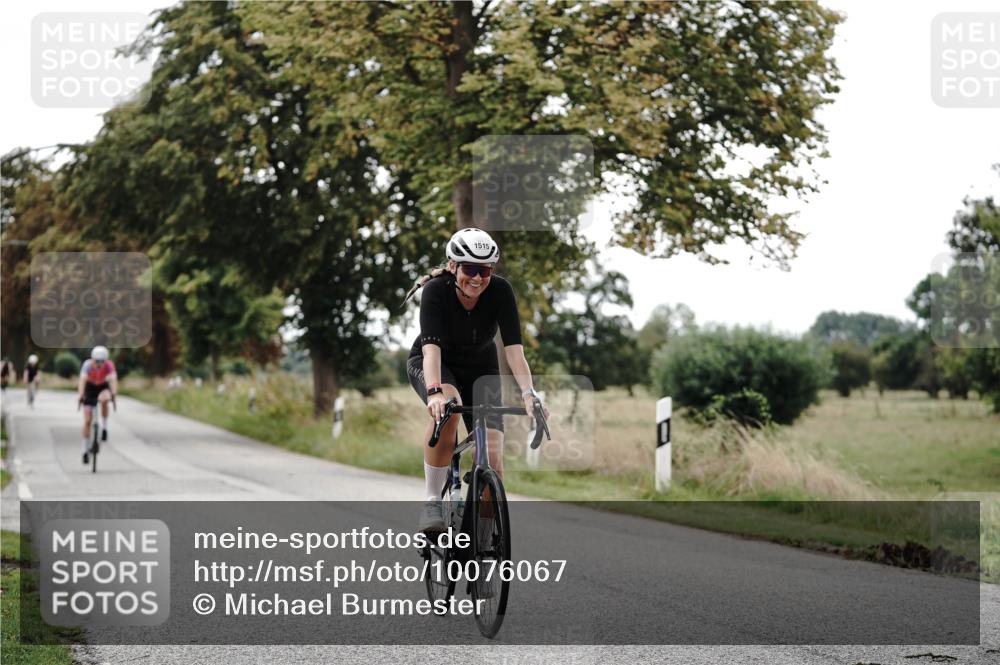 30.08.2026 - Elbe Triathlon Hamburg Michael Burmester http://msf.ph/oto/10076067 30.08.2026 11:14:06 Radfahren 1492, 1508, 1515 meine-sportfotos.de