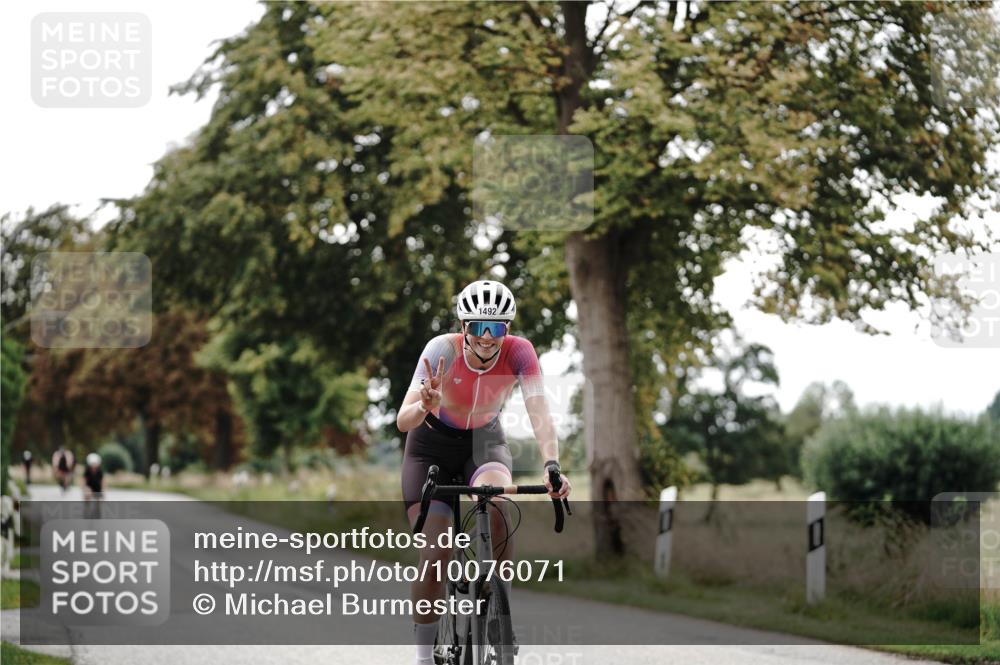30.08.2026 - Elbe Triathlon Hamburg Michael Burmester http://msf.ph/oto/10076071 30.08.2026 11:14:08 Radfahren 1492, 1508, 1515 meine-sportfotos.de