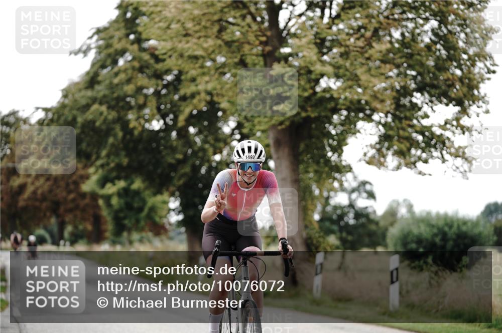 30.08.2026 - Elbe Triathlon Hamburg Michael Burmester http://msf.ph/oto/10076072 30.08.2026 11:14:09 Radfahren 1492, 1508 meine-sportfotos.de