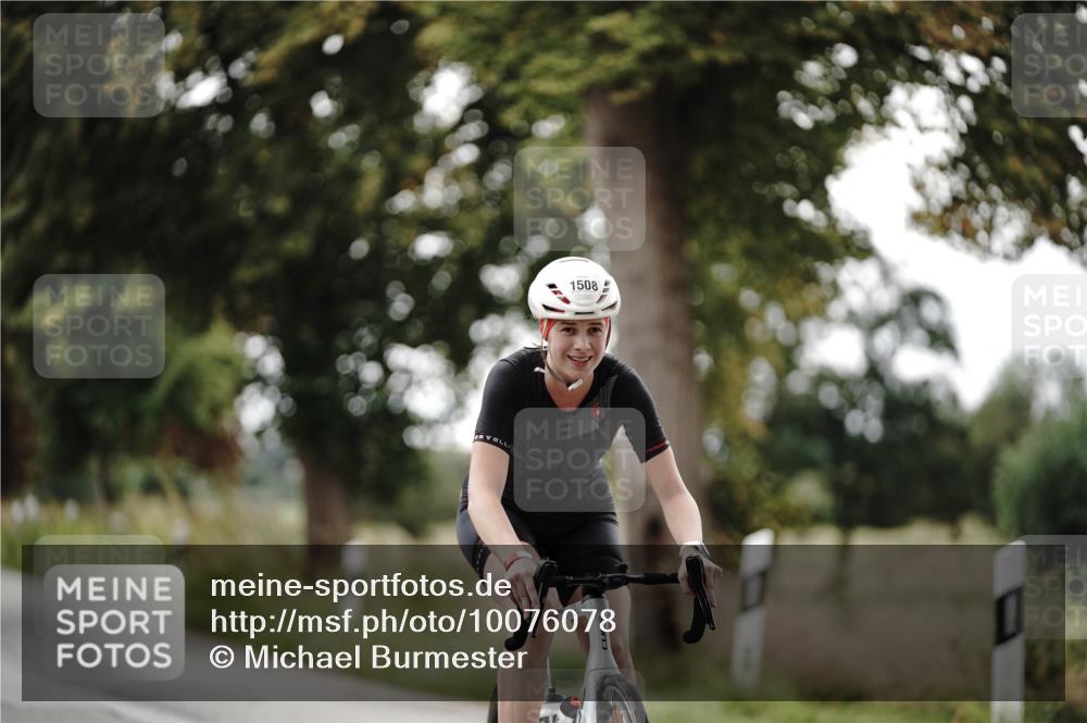 30.08.2026 - Elbe Triathlon Hamburg Michael Burmester http://msf.ph/oto/10076078 30.08.2026 11:14:14 Radfahren 1181, 1508, 1525 meine-sportfotos.de
