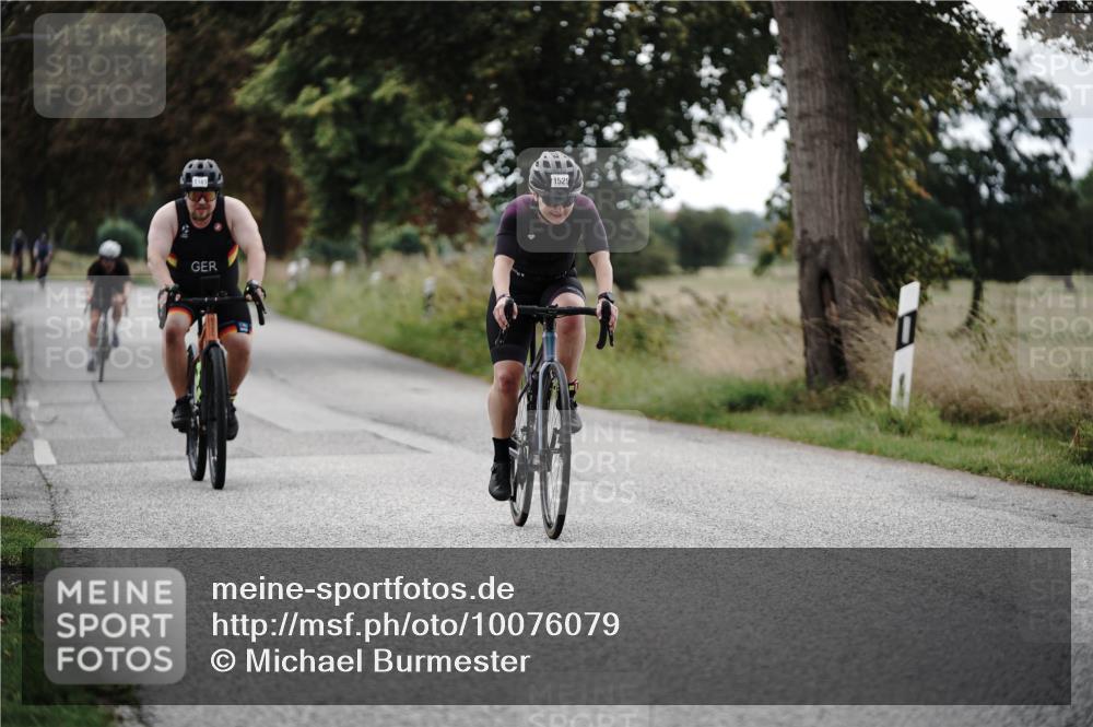 30.08.2026 - Elbe Triathlon Hamburg Michael Burmester http://msf.ph/oto/10076079 30.08.2026 11:14:18 Radfahren 1181, 1525, 1579 meine-sportfotos.de