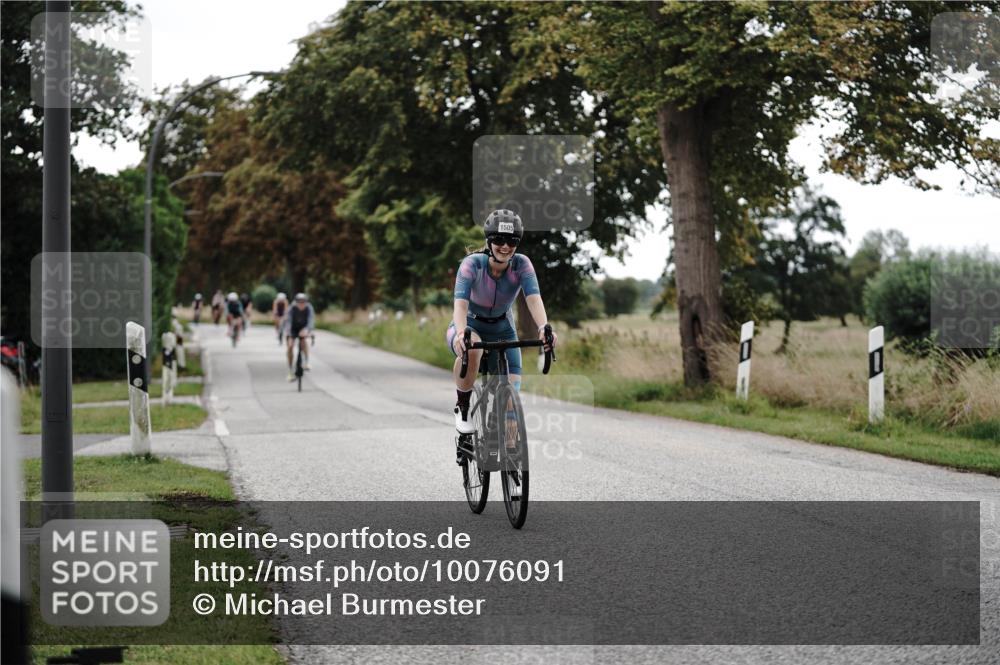 30.08.2026 - Elbe Triathlon Hamburg Michael Burmester http://msf.ph/oto/10076091 30.08.2026 11:14:30 Radfahren 1418, 1505, 1560 meine-sportfotos.de