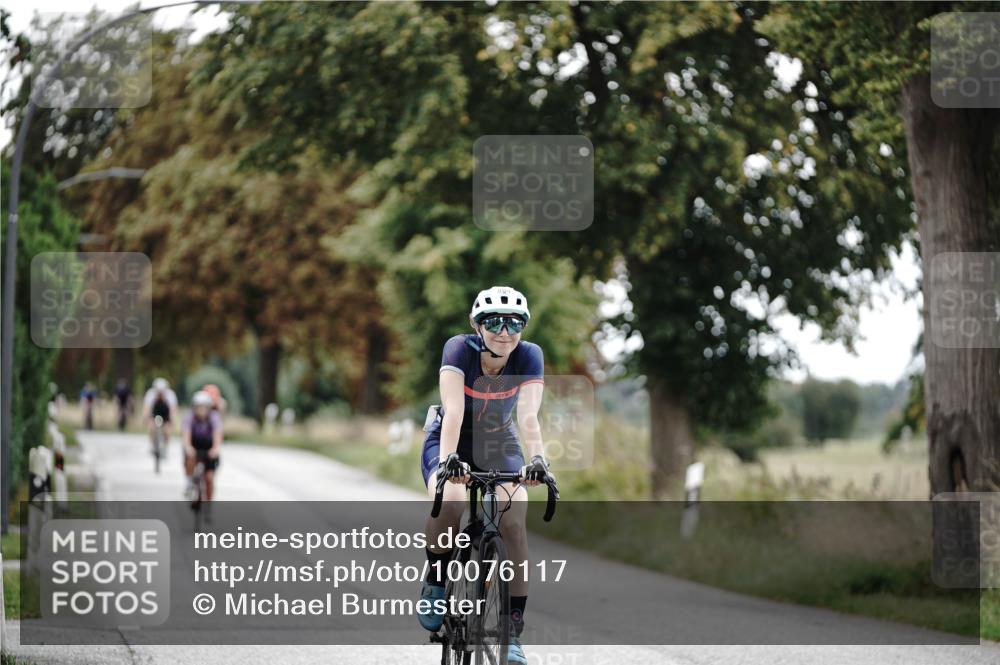 30.08.2026 - Elbe Triathlon Hamburg Michael Burmester http://msf.ph/oto/10076117 30.08.2026 11:14:46 Radfahren 804, 1408, 1449, 1497, 1538, 1584 meine-sportfotos.de