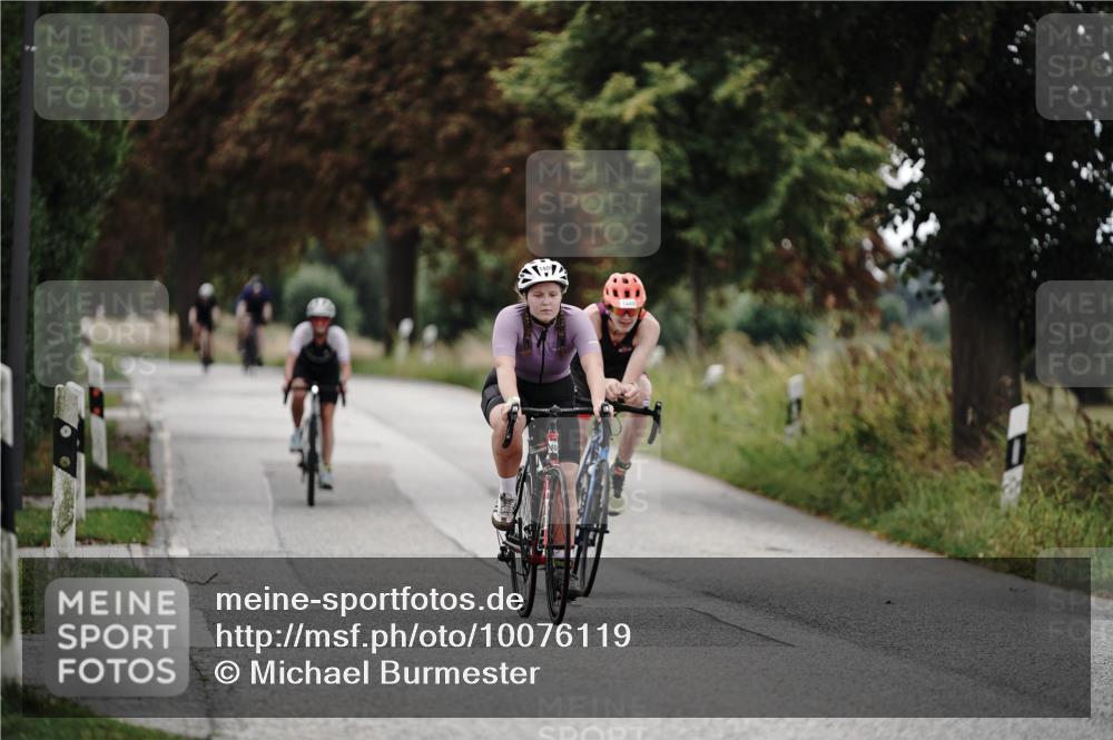 30.08.2026 - Elbe Triathlon Hamburg Michael Burmester http://msf.ph/oto/10076119 30.08.2026 11:14:49 Radfahren 804, 1408, 1449, 1584 meine-sportfotos.de