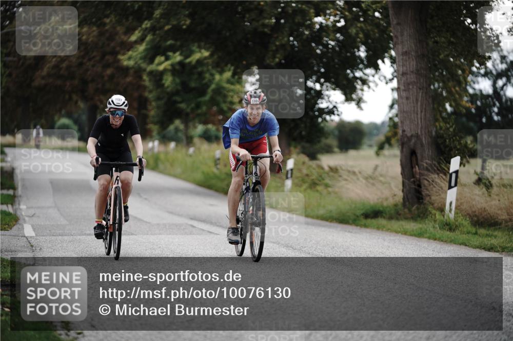 30.08.2026 - Elbe Triathlon Hamburg Michael Burmester http://msf.ph/oto/10076130 30.08.2026 11:14:59 Radfahren 1127, 1384 meine-sportfotos.de