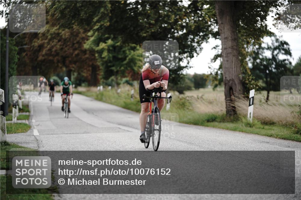 30.08.2026 - Elbe Triathlon Hamburg Michael Burmester http://msf.ph/oto/10076152 30.08.2026 11:15:35 Radfahren 1262, 1501, 1561 meine-sportfotos.de