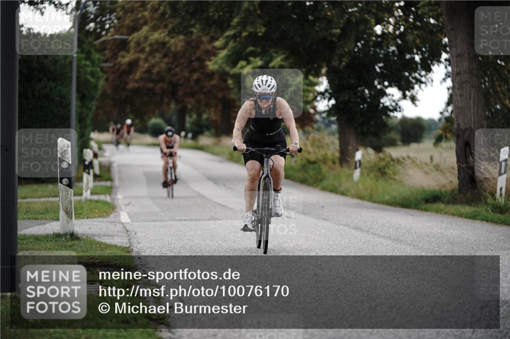 30.08.2026 - Elbe Triathlon Hamburg Michael Burmester http://msf.ph/oto/10076170 30.08.2026 11:15:46 Radfahren 1445, 1471, 1539 meine-sportfotos.de