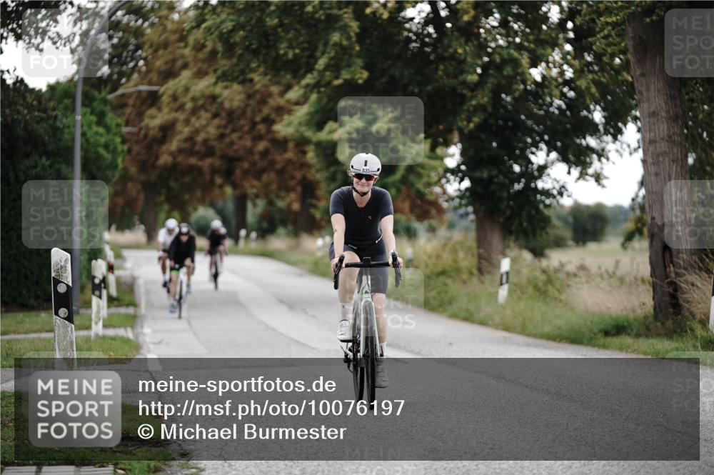 30.08.2026 - Elbe Triathlon Hamburg Michael Burmester http://msf.ph/oto/10076197 30.08.2026 11:16:18 Radfahren 835, 1281, 1475, 1490, 1522, 1547 meine-sportfotos.de
