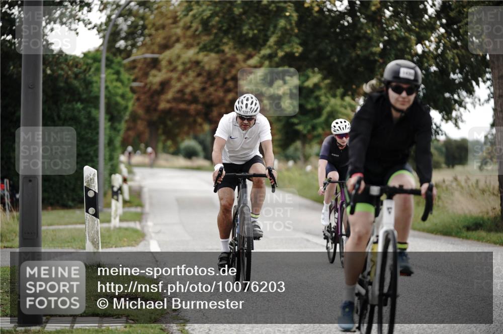 30.08.2026 - Elbe Triathlon Hamburg Michael Burmester http://msf.ph/oto/10076203 30.08.2026 11:16:22 Radfahren 1281, 1475, 1490 meine-sportfotos.de