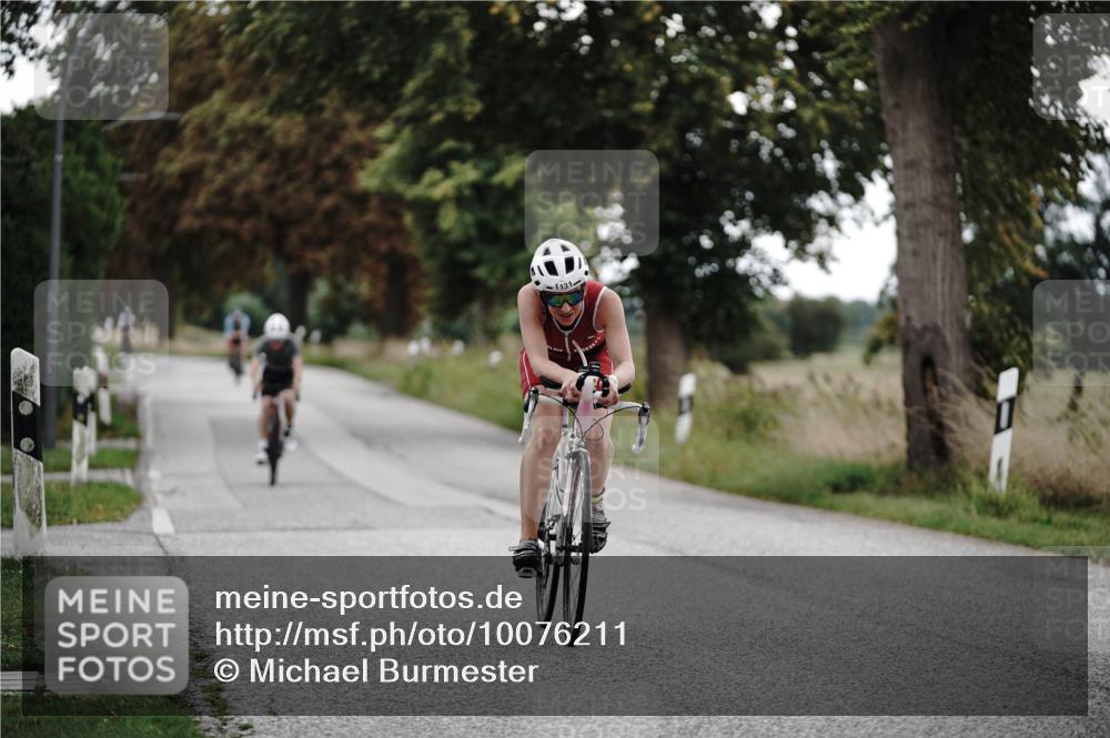 30.08.2026 - Elbe Triathlon Hamburg Michael Burmester http://msf.ph/oto/10076211 30.08.2026 11:16:33 Radfahren 1131, 1363, 1379 meine-sportfotos.de