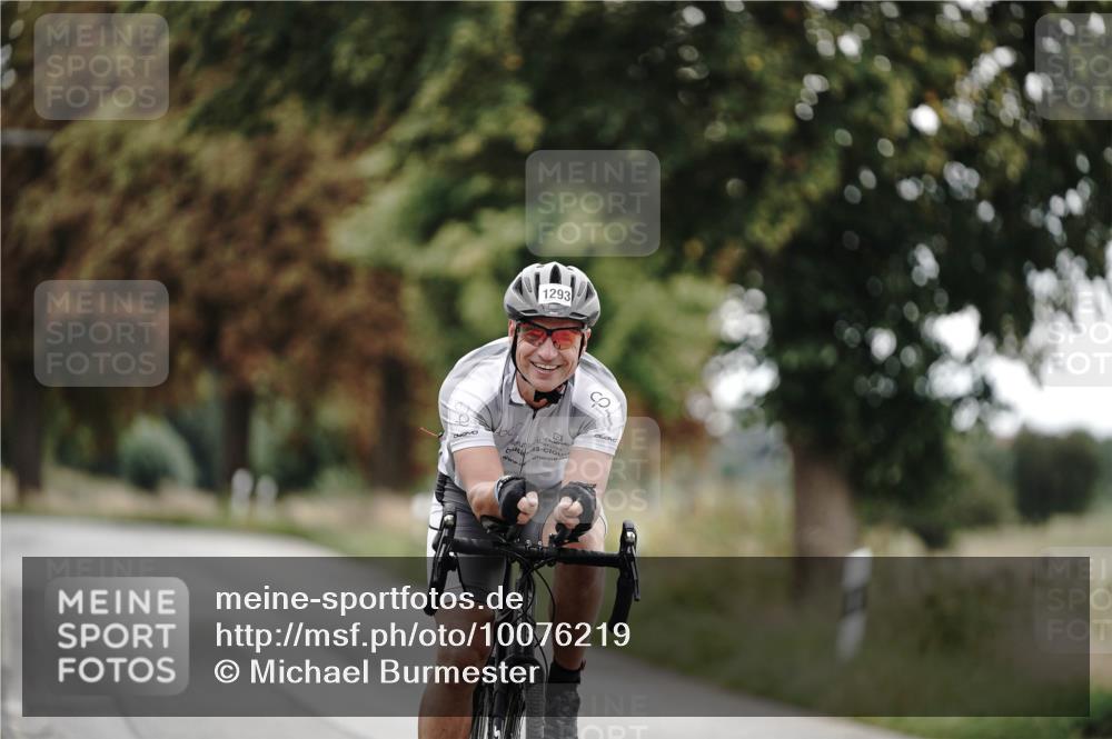 30.08.2026 - Elbe Triathlon Hamburg Michael Burmester http://msf.ph/oto/10076219 30.08.2026 11:16:46 Radfahren 1293 meine-sportfotos.de