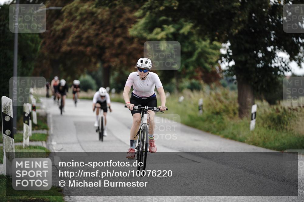 30.08.2026 - Elbe Triathlon Hamburg Michael Burmester http://msf.ph/oto/10076220 30.08.2026 11:17:09 Radfahren 1421, 1574 meine-sportfotos.de