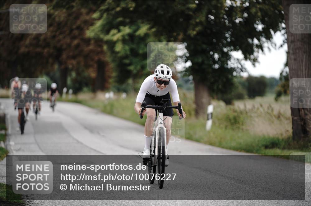 30.08.2026 - Elbe Triathlon Hamburg Michael Burmester http://msf.ph/oto/10076227 30.08.2026 11:17:12 Radfahren 888, 1415, 1421, 1574 meine-sportfotos.de