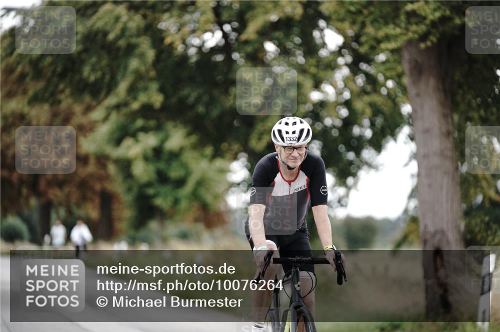 30.08.2026 - Elbe Triathlon Hamburg Michael Burmester http://msf.ph/oto/10076264 30.08.2026 11:17:35 Radfahren 1301, 1332, 1582 meine-sportfotos.de
