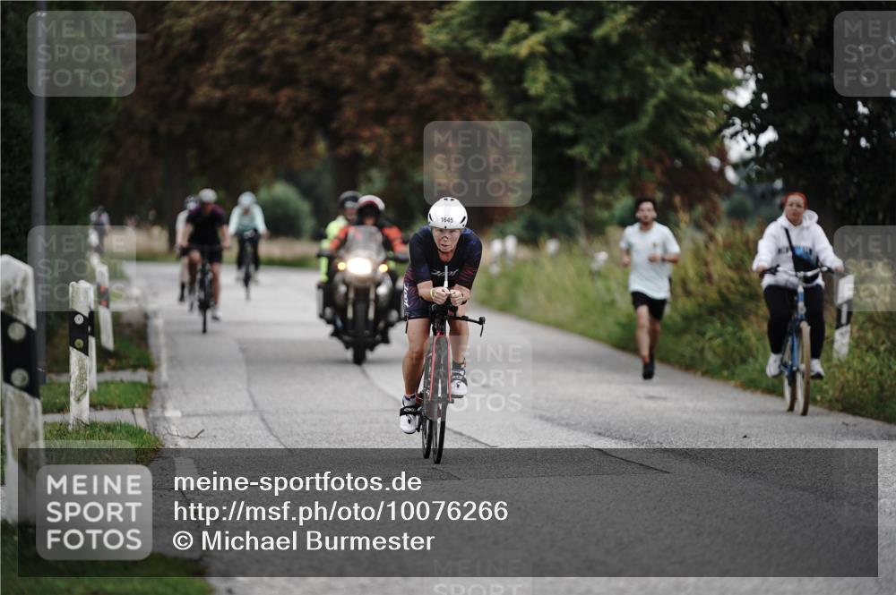 30.08.2026 - Elbe Triathlon Hamburg Michael Burmester http://msf.ph/oto/10076266 30.08.2026 11:17:47 Radfahren 1485, 1645 meine-sportfotos.de