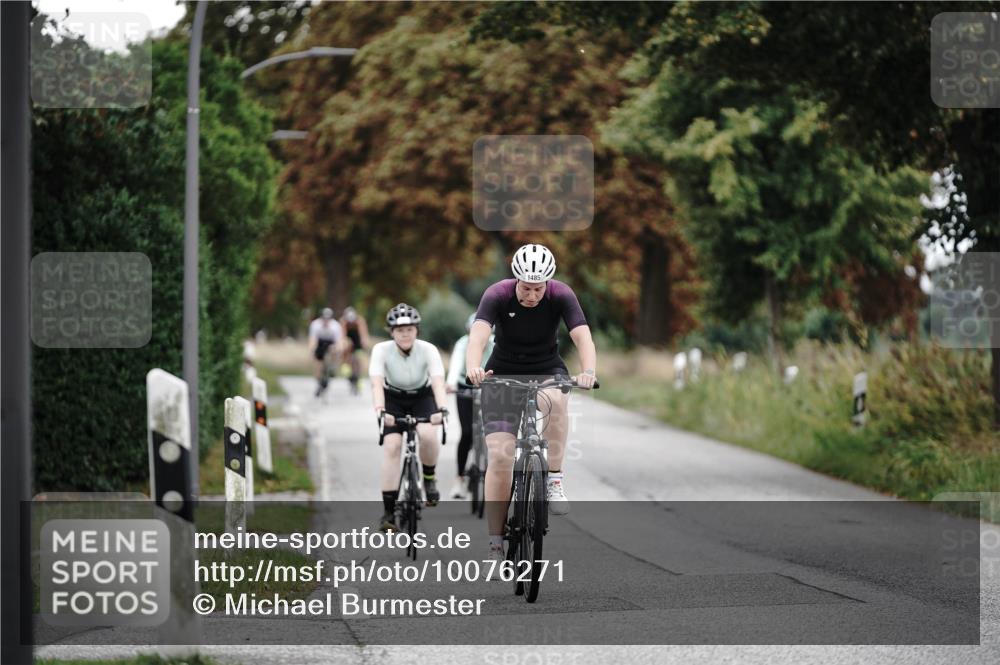 30.08.2026 - Elbe Triathlon Hamburg Michael Burmester http://msf.ph/oto/10076271 30.08.2026 11:17:52 Radfahren 1485, 1502, 1553 meine-sportfotos.de