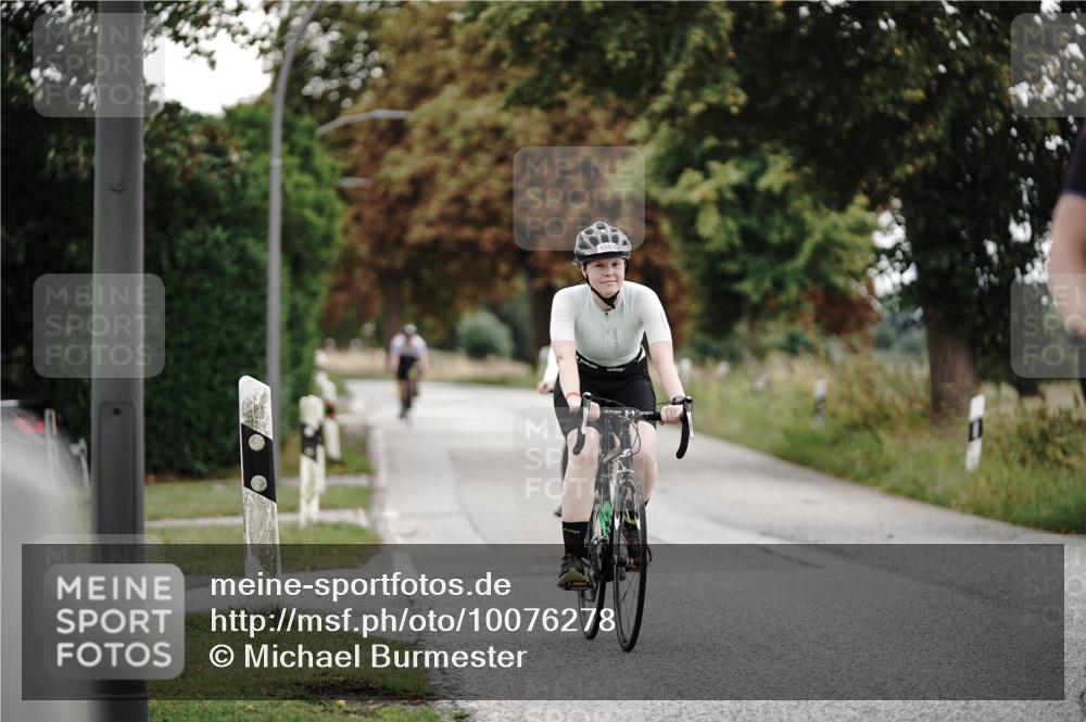 30.08.2026 - Elbe Triathlon Hamburg Michael Burmester http://msf.ph/oto/10076278 30.08.2026 11:17:55 Radfahren 1383, 1485, 1502, 1553, 1664 meine-sportfotos.de