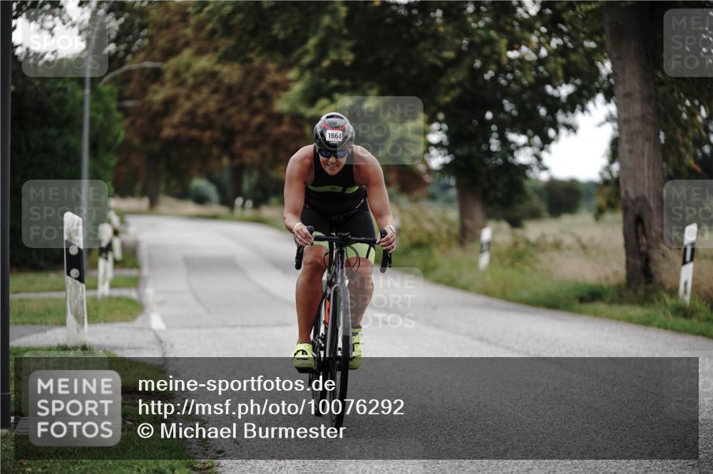 30.08.2026 - Elbe Triathlon Hamburg Michael Burmester http://msf.ph/oto/10076292 30.08.2026 11:18:02 Radfahren 1383, 1664 meine-sportfotos.de
