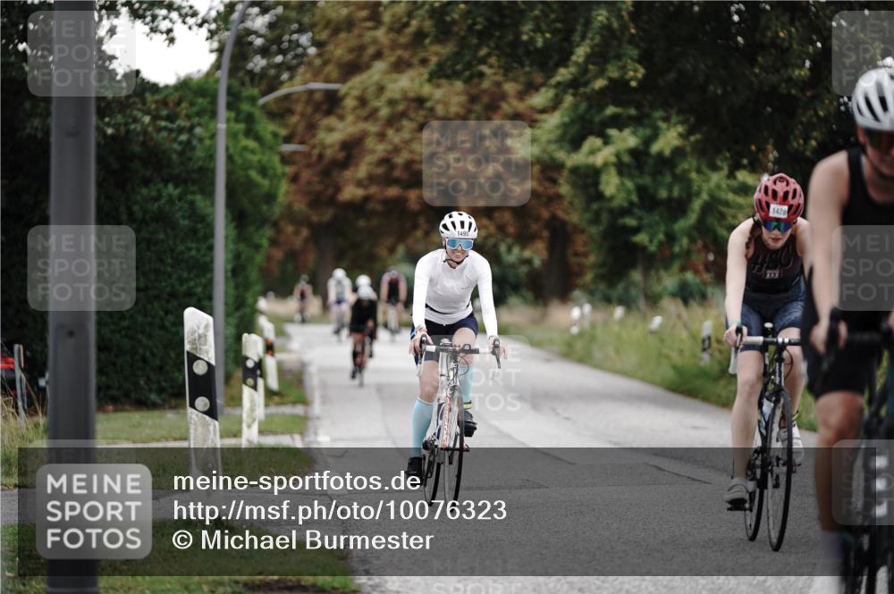 30.08.2026 - Elbe Triathlon Hamburg Michael Burmester http://msf.ph/oto/10076323 30.08.2026 11:18:37 Radfahren 1412, 1426, 1495, 1534, 1541, 1703 meine-sportfotos.de