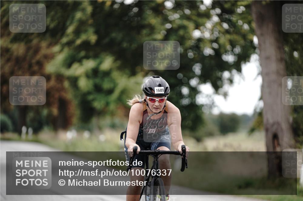 30.08.2026 - Elbe Triathlon Hamburg Michael Burmester http://msf.ph/oto/10076337 30.08.2026 11:18:51 Radfahren 1542, 1689 meine-sportfotos.de