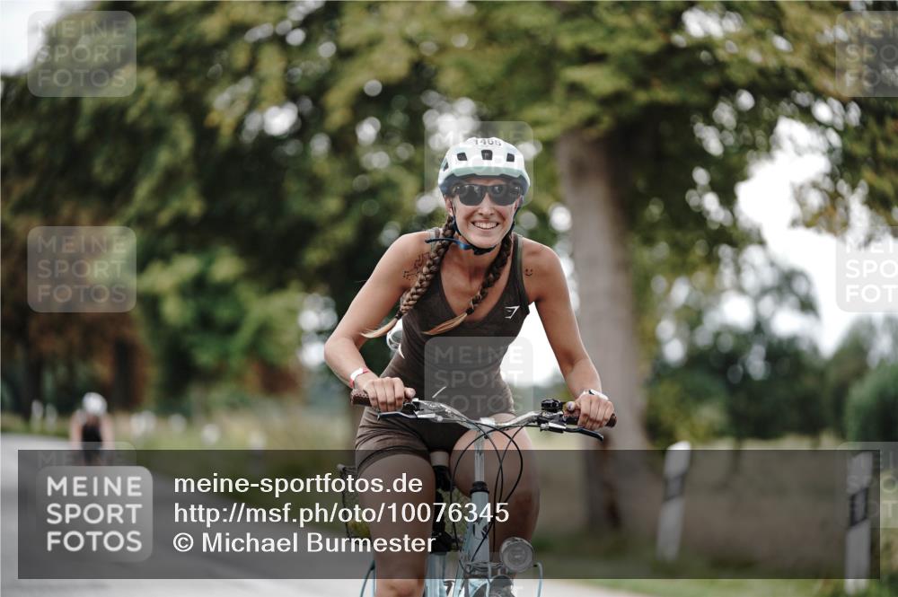 30.08.2026 - Elbe Triathlon Hamburg Michael Burmester http://msf.ph/oto/10076345 30.08.2026 11:19:17 Radfahren 1465, 1498, 1521 meine-sportfotos.de