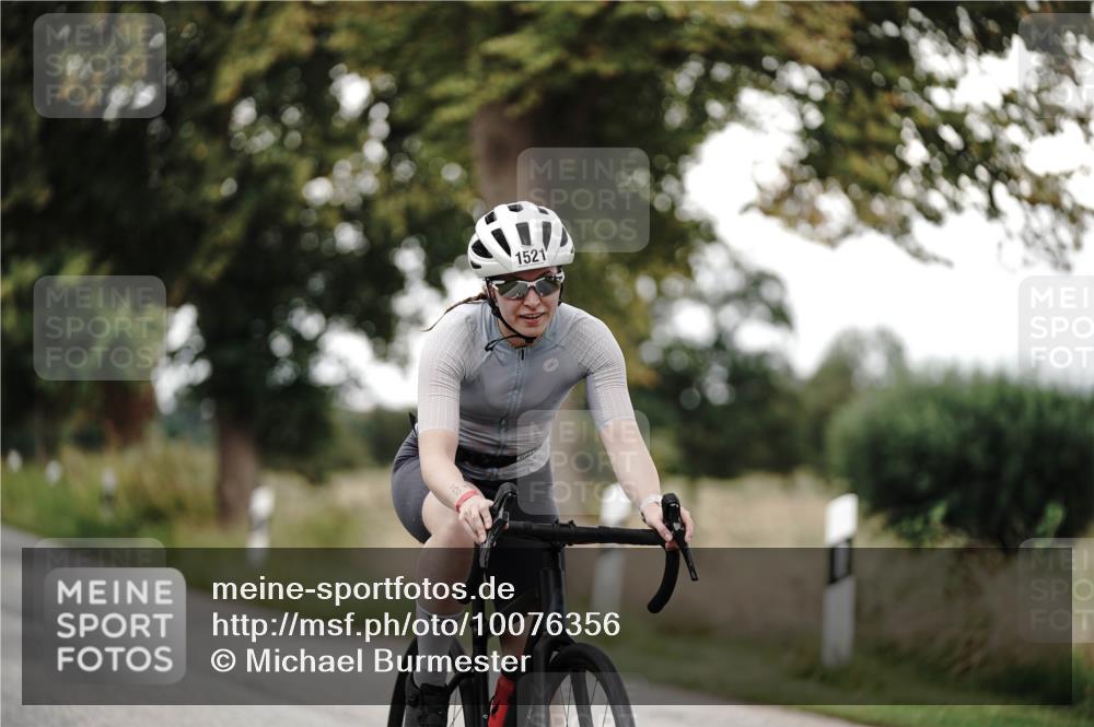 30.08.2026 - Elbe Triathlon Hamburg Michael Burmester http://msf.ph/oto/10076356 30.08.2026 11:19:25 Radfahren 1443, 1521 meine-sportfotos.de