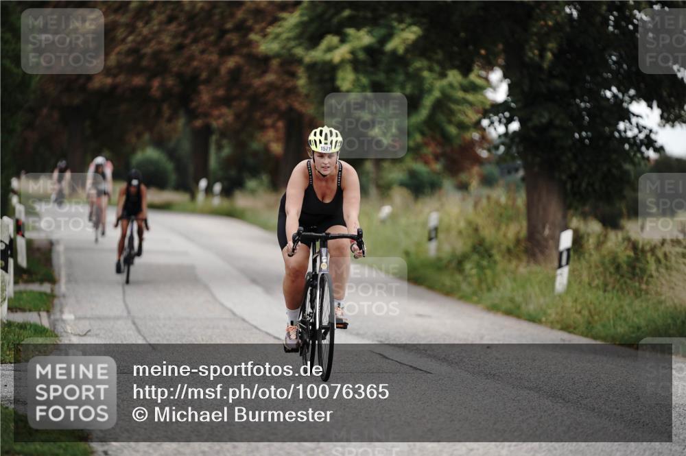 30.08.2026 - Elbe Triathlon Hamburg Michael Burmester http://msf.ph/oto/10076365 30.08.2026 11:19:34 Radfahren 1519, 1571, 1587 meine-sportfotos.de