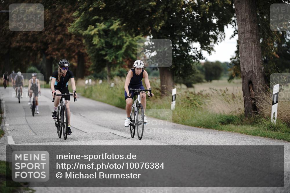 30.08.2026 - Elbe Triathlon Hamburg Michael Burmester http://msf.ph/oto/10076384 30.08.2026 11:19:46 Radfahren 1469, 1514, 1520, 1569, 1649 meine-sportfotos.de