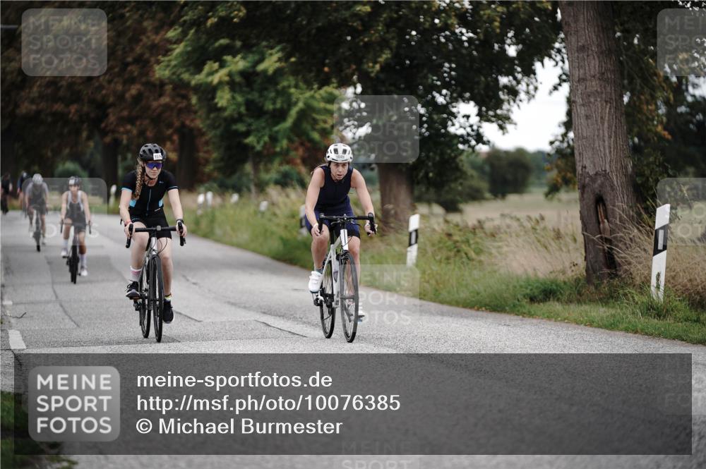 30.08.2026 - Elbe Triathlon Hamburg Michael Burmester http://msf.ph/oto/10076385 30.08.2026 11:19:46 Radfahren 1469, 1514, 1520, 1569, 1649 meine-sportfotos.de