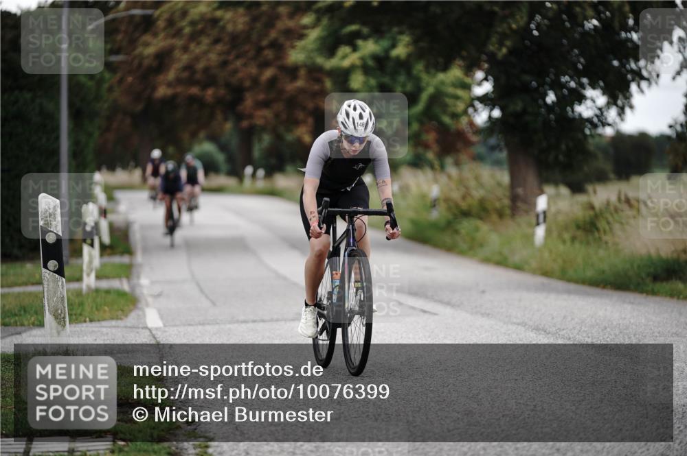 30.08.2026 - Elbe Triathlon Hamburg Michael Burmester http://msf.ph/oto/10076399 30.08.2026 11:19:52 Radfahren 1469, 1535, 1569 meine-sportfotos.de