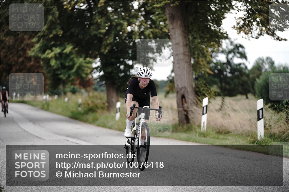 30.08.2026 - Elbe Triathlon Hamburg Michael Burmester http://msf.ph/oto/10076418 30.08.2026 11:20:18 Radfahren 1392, 1506 meine-sportfotos.de