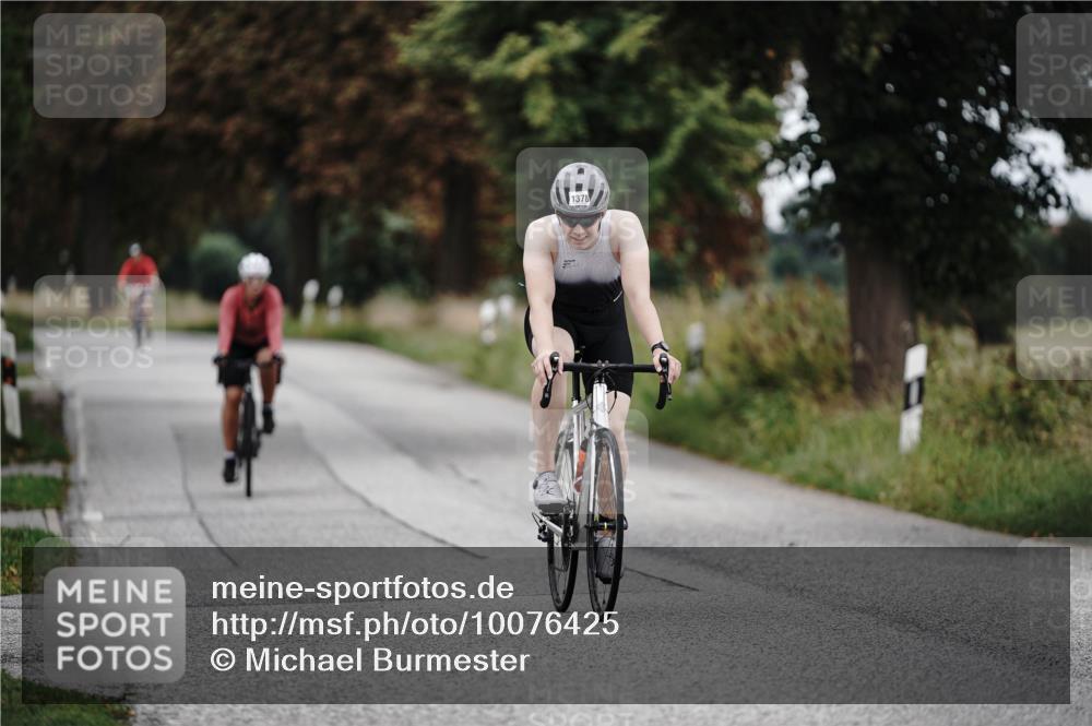 30.08.2026 - Elbe Triathlon Hamburg Michael Burmester http://msf.ph/oto/10076425 30.08.2026 11:20:25 Radfahren 1378, 1484, 1506 meine-sportfotos.de