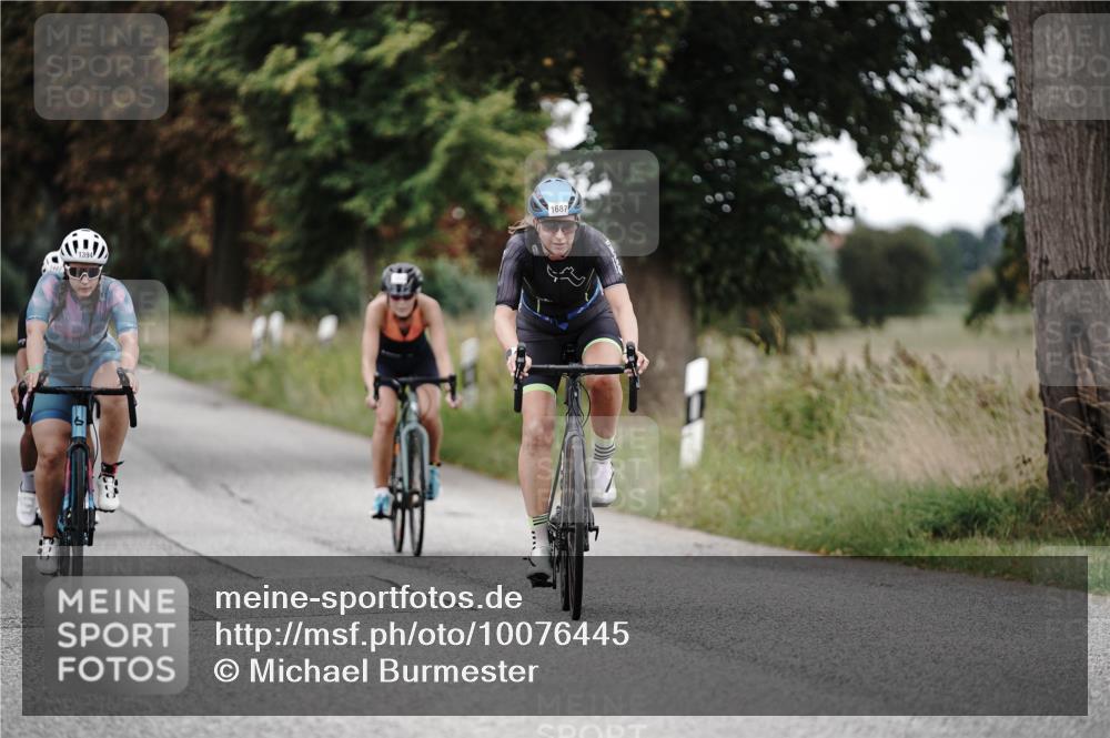30.08.2026 - Elbe Triathlon Hamburg Michael Burmester http://msf.ph/oto/10076445 30.08.2026 11:20:43 Radfahren 1393, 1394, 1482, 1524, 1687 meine-sportfotos.de