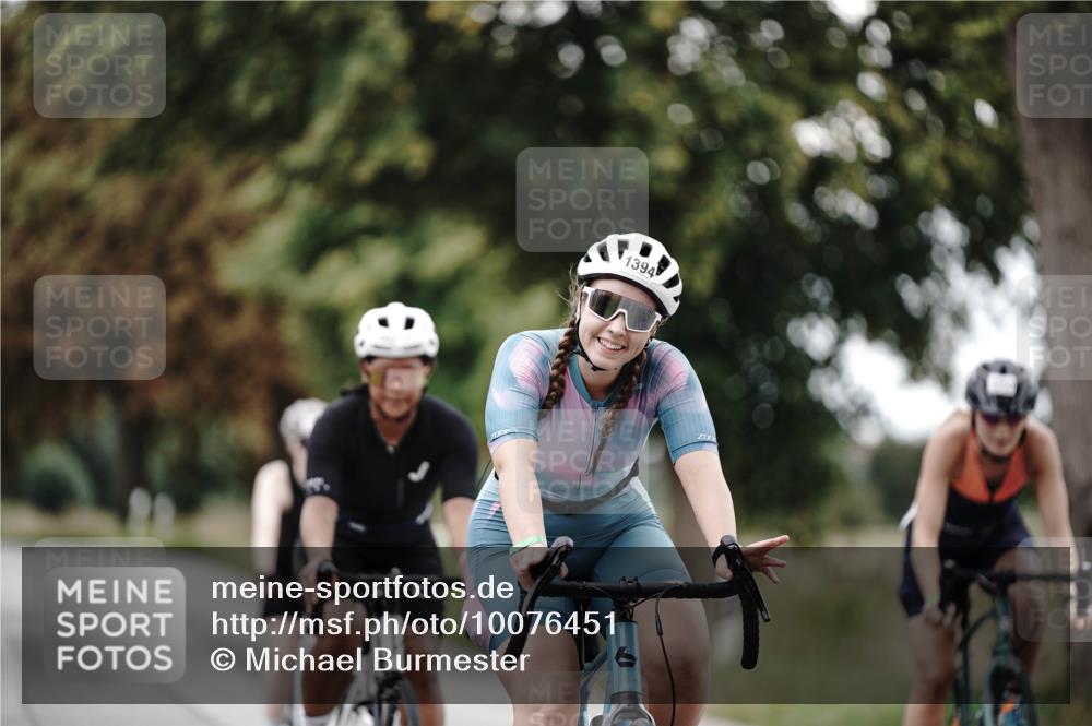 30.08.2026 - Elbe Triathlon Hamburg Michael Burmester http://msf.ph/oto/10076451 30.08.2026 11:20:45 Radfahren 1393, 1394, 1482, 1524, 1687 meine-sportfotos.de