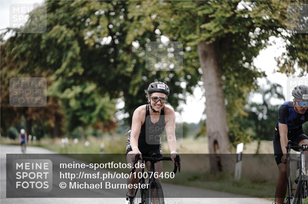 30.08.2026 - Elbe Triathlon Hamburg Michael Burmester http://msf.ph/oto/10076460 30.08.2026 11:20:57 Radfahren 1362, 1377, 1632 meine-sportfotos.de