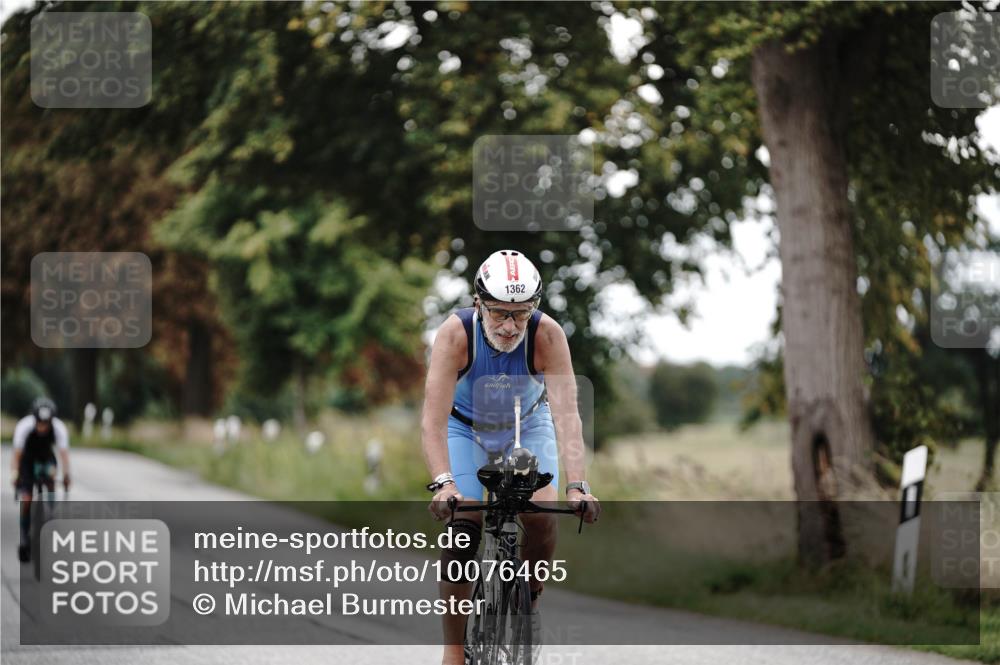 30.08.2026 - Elbe Triathlon Hamburg Michael Burmester http://msf.ph/oto/10076465 30.08.2026 11:21:04 Radfahren 1362, 1610 meine-sportfotos.de