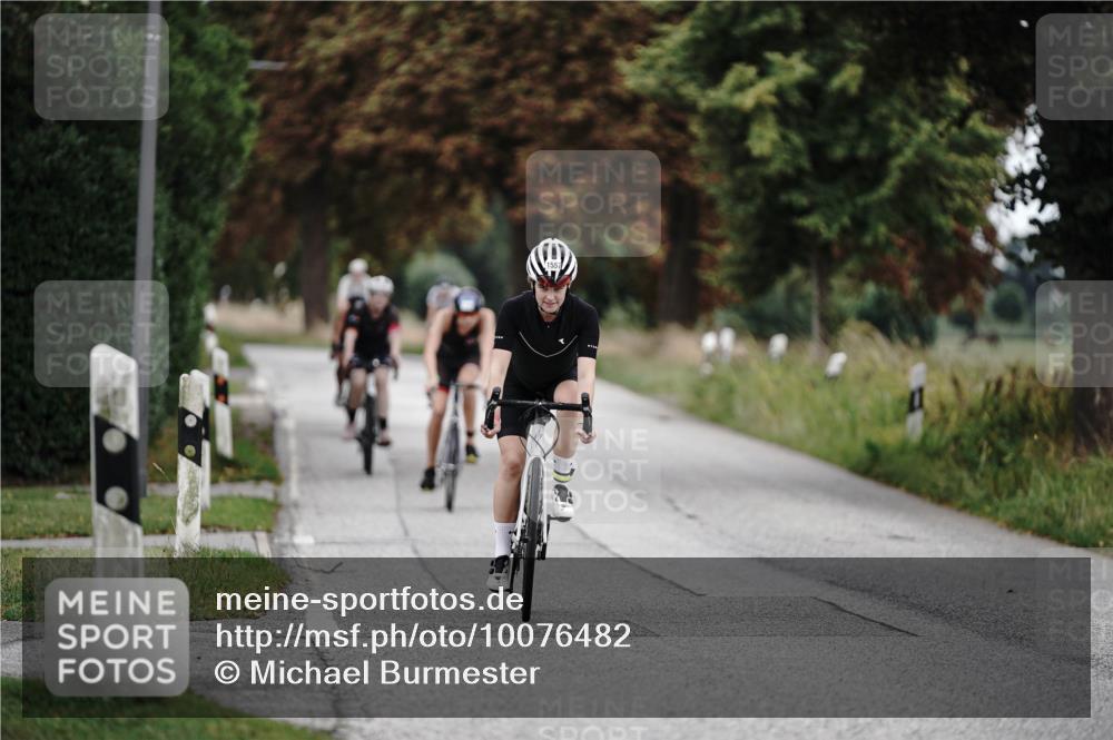 30.08.2026 - Elbe Triathlon Hamburg Michael Burmester http://msf.ph/oto/10076482 30.08.2026 11:21:18 Radfahren 1450, 1455, 1537, 1557, 1567, 1702 meine-sportfotos.de
