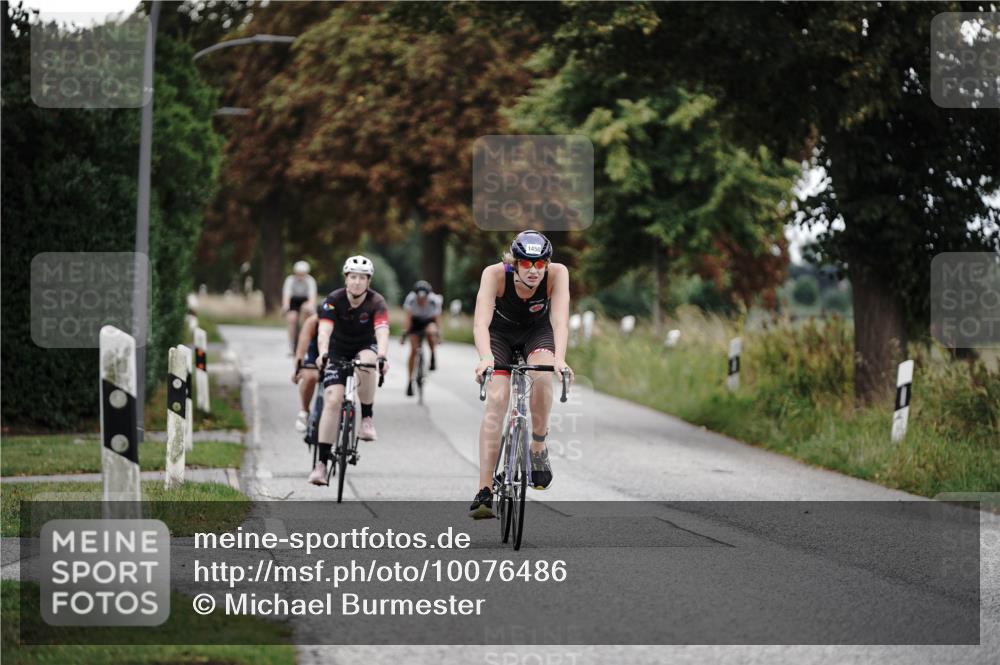 30.08.2026 - Elbe Triathlon Hamburg Michael Burmester http://msf.ph/oto/10076486 30.08.2026 11:21:20 Radfahren 1411, 1450, 1455, 1537, 1557, 1702 meine-sportfotos.de