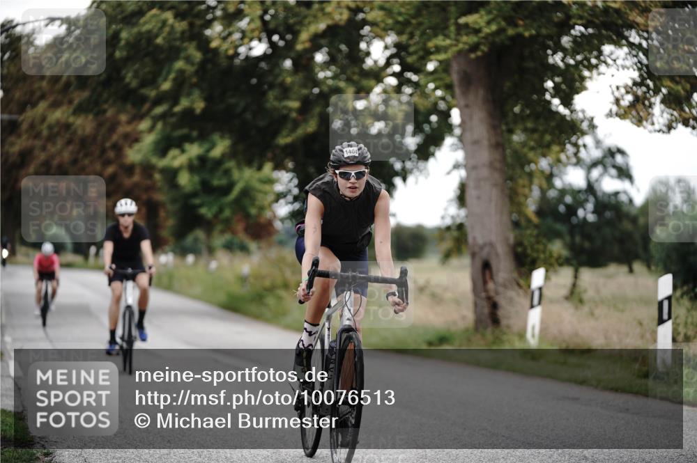 30.08.2026 - Elbe Triathlon Hamburg Michael Burmester http://msf.ph/oto/10076513 30.08.2026 11:21:37 Radfahren 1373, 1403, 1404, 1474 meine-sportfotos.de