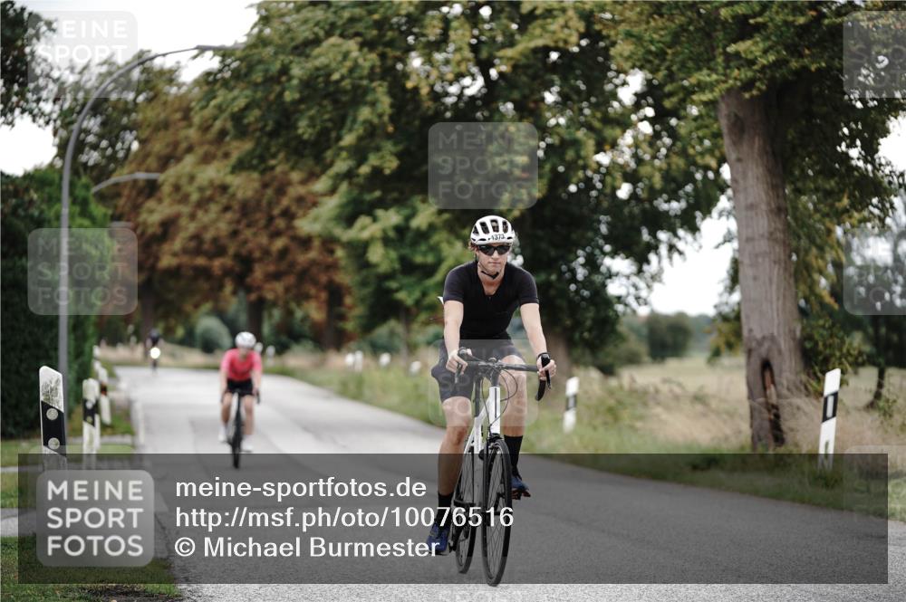 30.08.2026 - Elbe Triathlon Hamburg Michael Burmester http://msf.ph/oto/10076516 30.08.2026 11:21:39 Radfahren 1373, 1403, 1404, 1474 meine-sportfotos.de