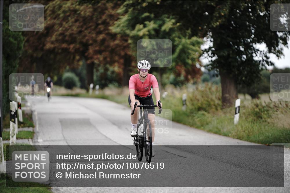 30.08.2026 - Elbe Triathlon Hamburg Michael Burmester http://msf.ph/oto/10076519 30.08.2026 11:21:40 Radfahren 1373, 1404, 1474 meine-sportfotos.de