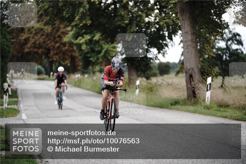 30.08.2026 - Elbe Triathlon Hamburg Michael Burmester http://msf.ph/oto/10076563 30.08.2026 11:22:20 Radfahren 1387, 1654 meine-sportfotos.de