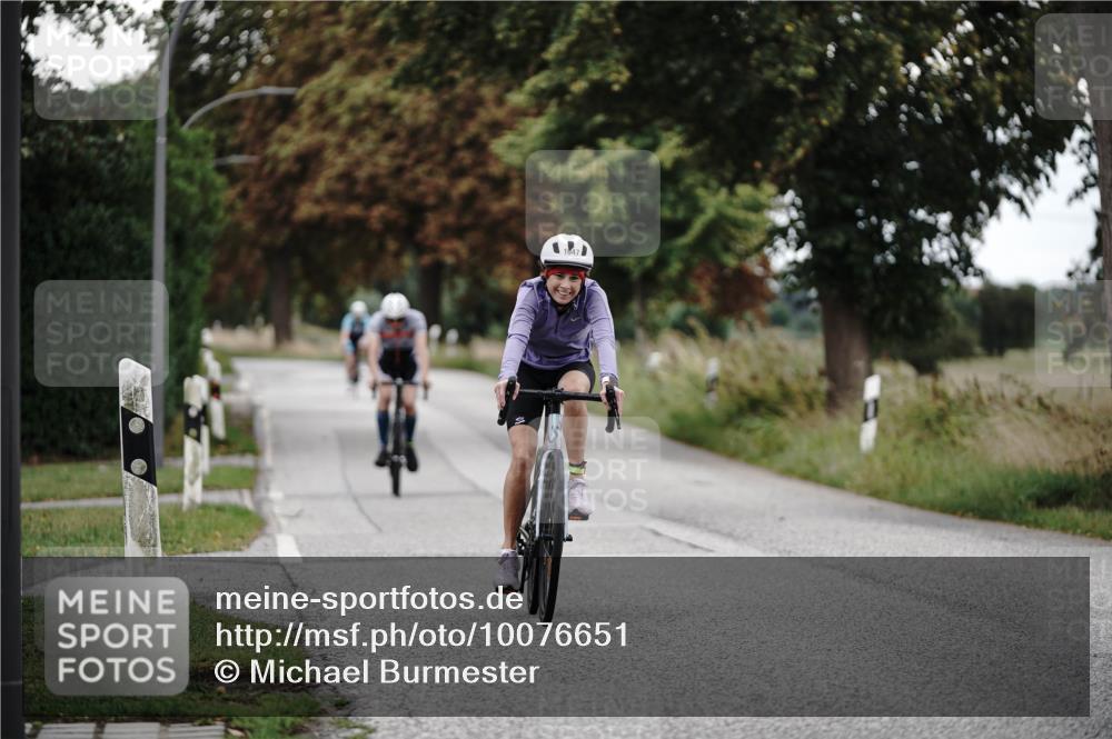 30.08.2026 - Elbe Triathlon Hamburg Michael Burmester http://msf.ph/oto/10076651 30.08.2026 11:24:02 Radfahren 1358, 1388, 1647 meine-sportfotos.de