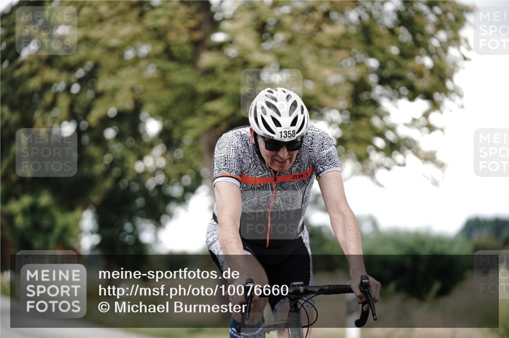 30.08.2026 - Elbe Triathlon Hamburg Michael Burmester http://msf.ph/oto/10076660 30.08.2026 11:24:06 Radfahren 1358, 1388 meine-sportfotos.de