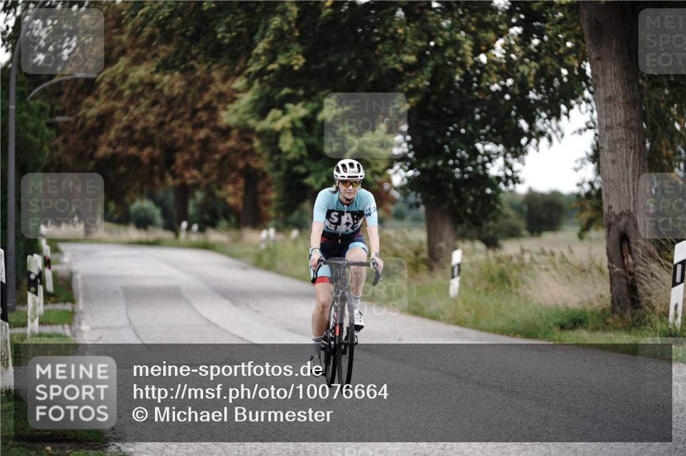 30.08.2026 - Elbe Triathlon Hamburg Michael Burmester http://msf.ph/oto/10076664 30.08.2026 11:24:09 Radfahren 1388 meine-sportfotos.de
