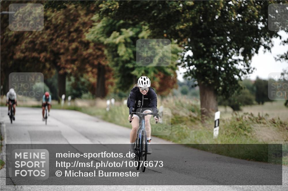 30.08.2026 - Elbe Triathlon Hamburg Michael Burmester http://msf.ph/oto/10076673 30.08.2026 11:24:33 Radfahren 1629, 1719 meine-sportfotos.de