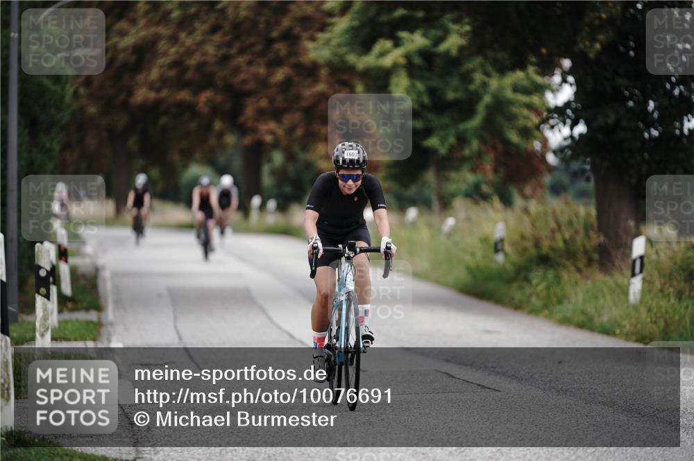 30.08.2026 - Elbe Triathlon Hamburg Michael Burmester http://msf.ph/oto/10076691 30.08.2026 11:24:55 Radfahren 1507, 1607, 1665 meine-sportfotos.de