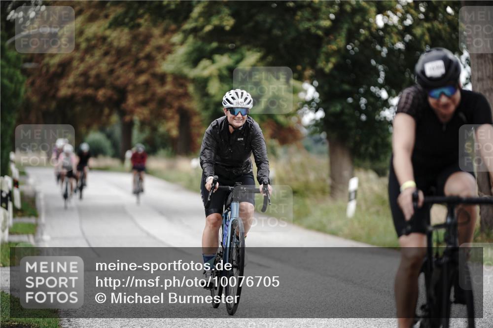 30.08.2026 - Elbe Triathlon Hamburg Michael Burmester http://msf.ph/oto/10076705 30.08.2026 11:25:05 Radfahren 1425, 1507, 1600, 1609, 1665, 1690, 1712 meine-sportfotos.de